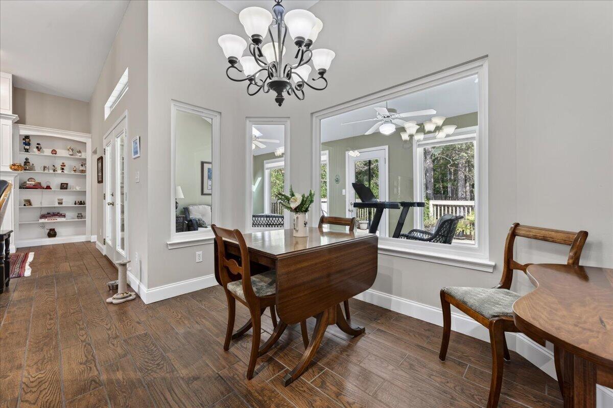 DANA POINTE - Residential