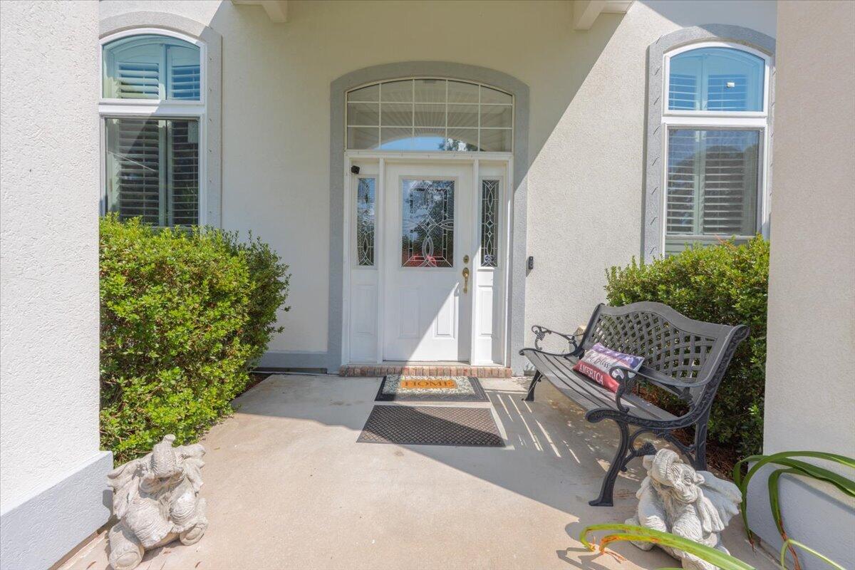 DANA POINTE - Residential