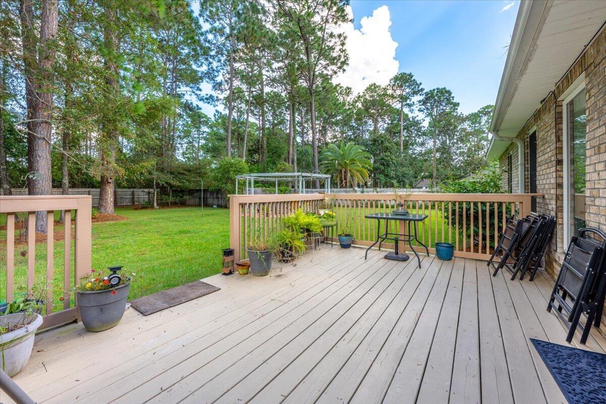 DANA POINTE - Residential