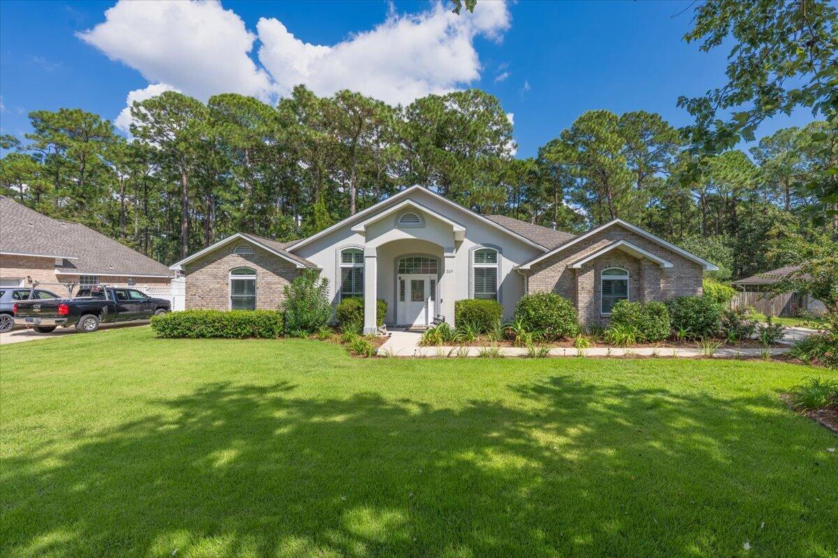 DANA POINTE - Residential