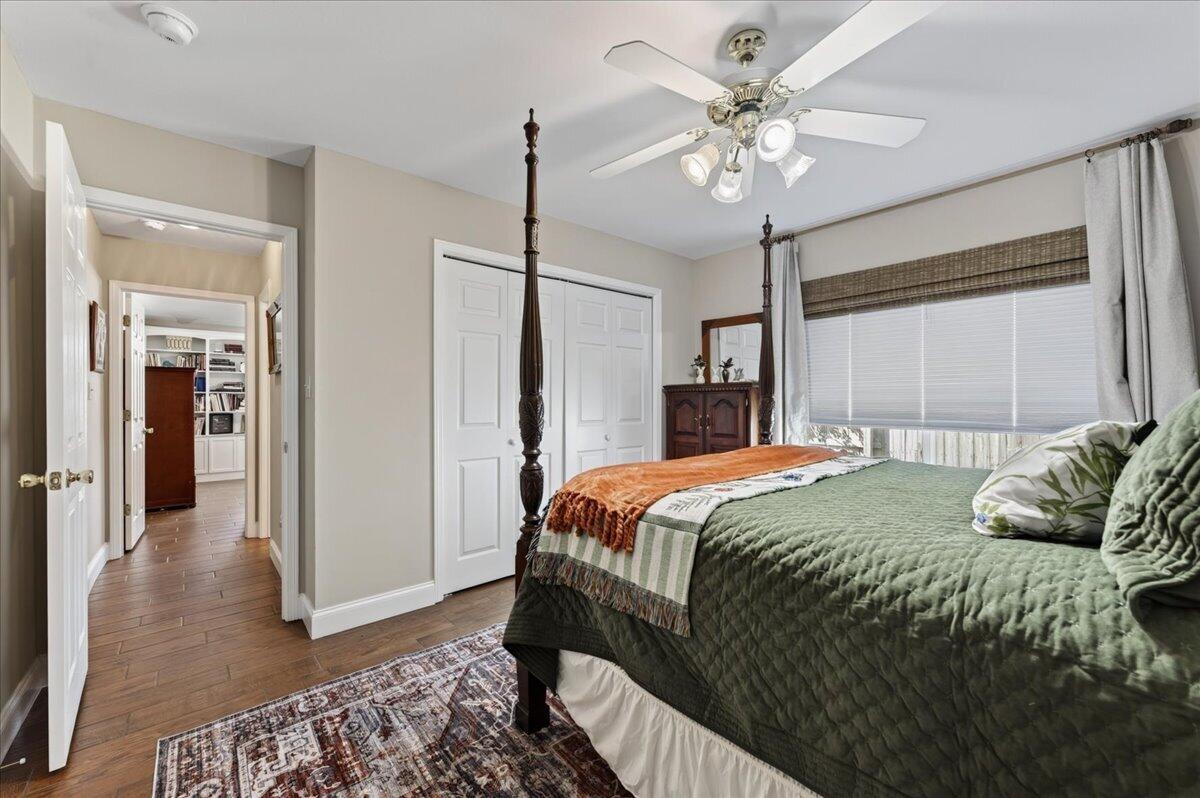 DANA POINTE - Residential
