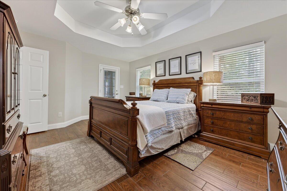 DANA POINTE - Residential