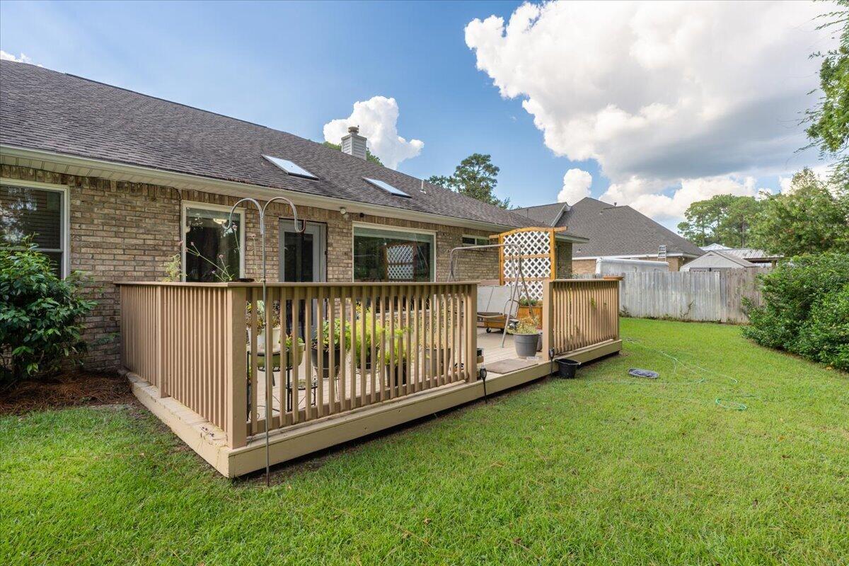 DANA POINTE - Residential