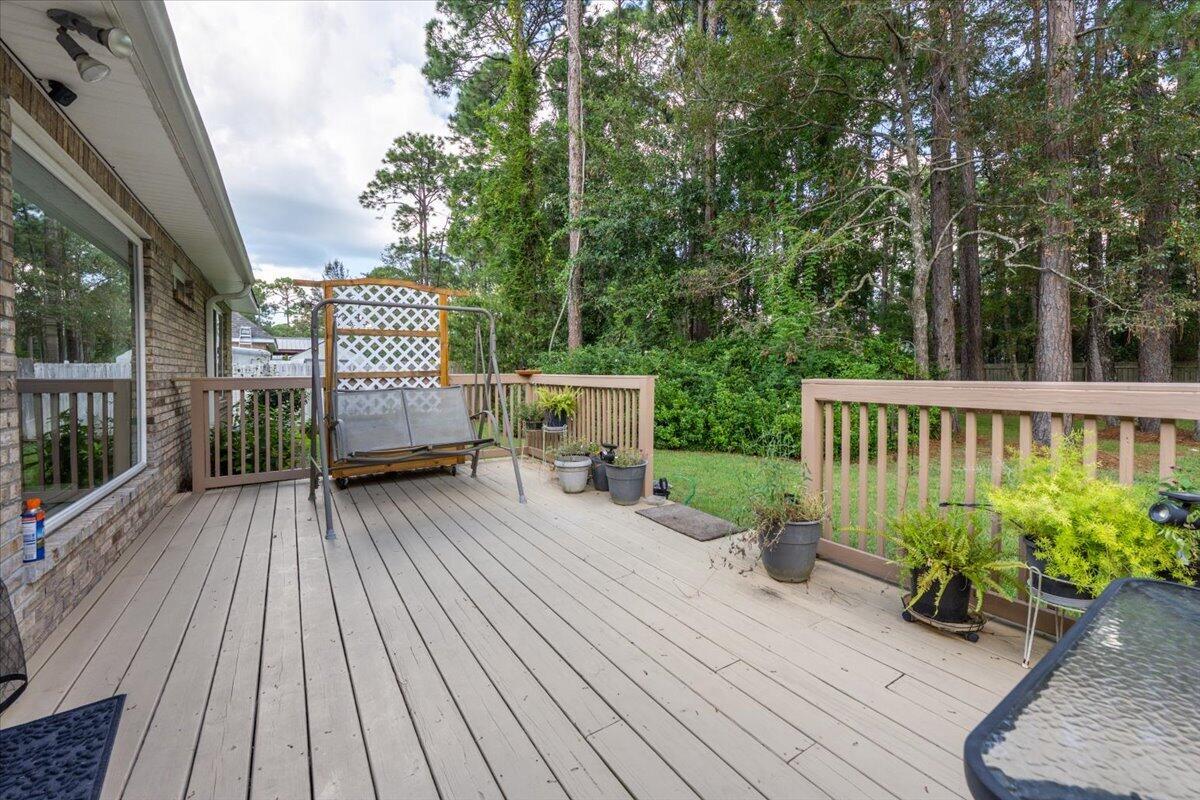 DANA POINTE - Residential