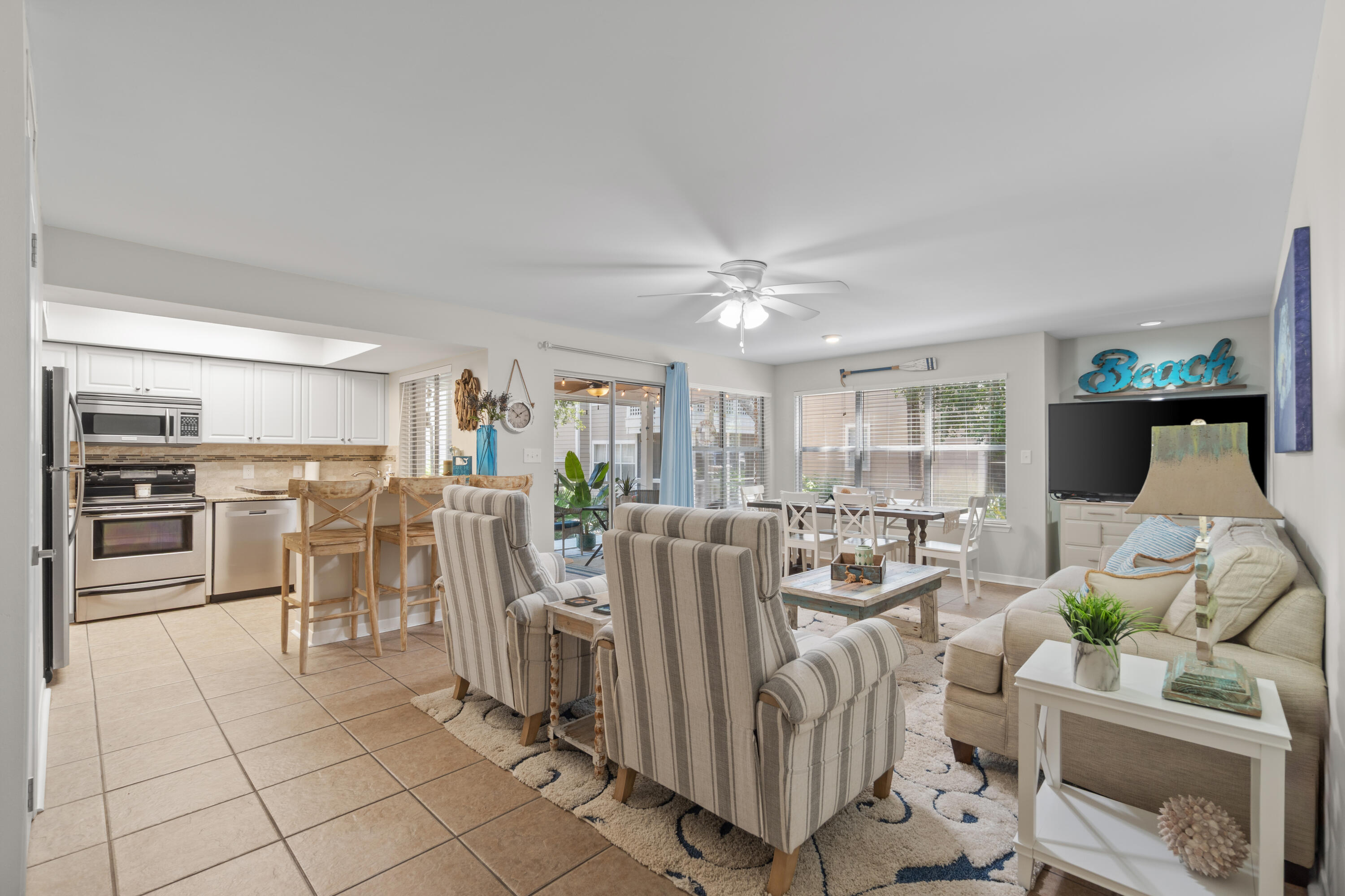 HIDDEN DUNES BEACH COTTAGES 2 - Residential