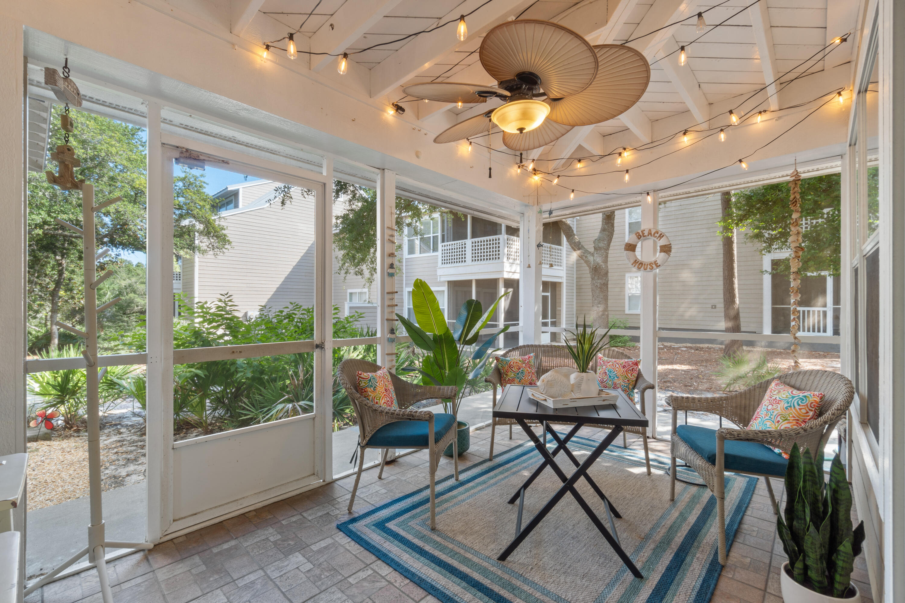 HIDDEN DUNES BEACH COTTAGES 2 - Residential