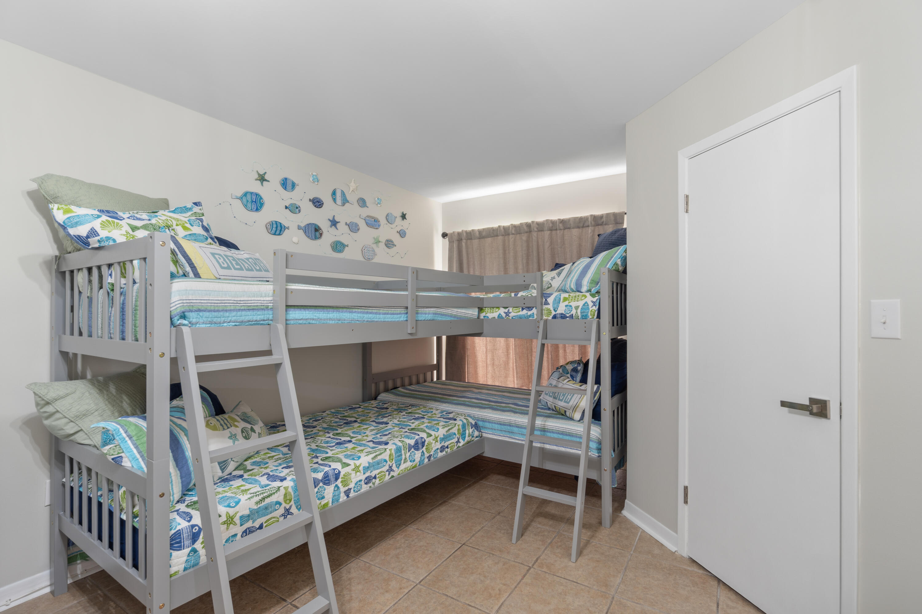 HIDDEN DUNES BEACH COTTAGES 2 - Residential