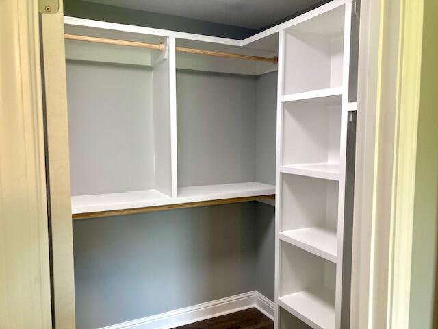 OAKWOOD HILLS UNIT 3 - Residential
