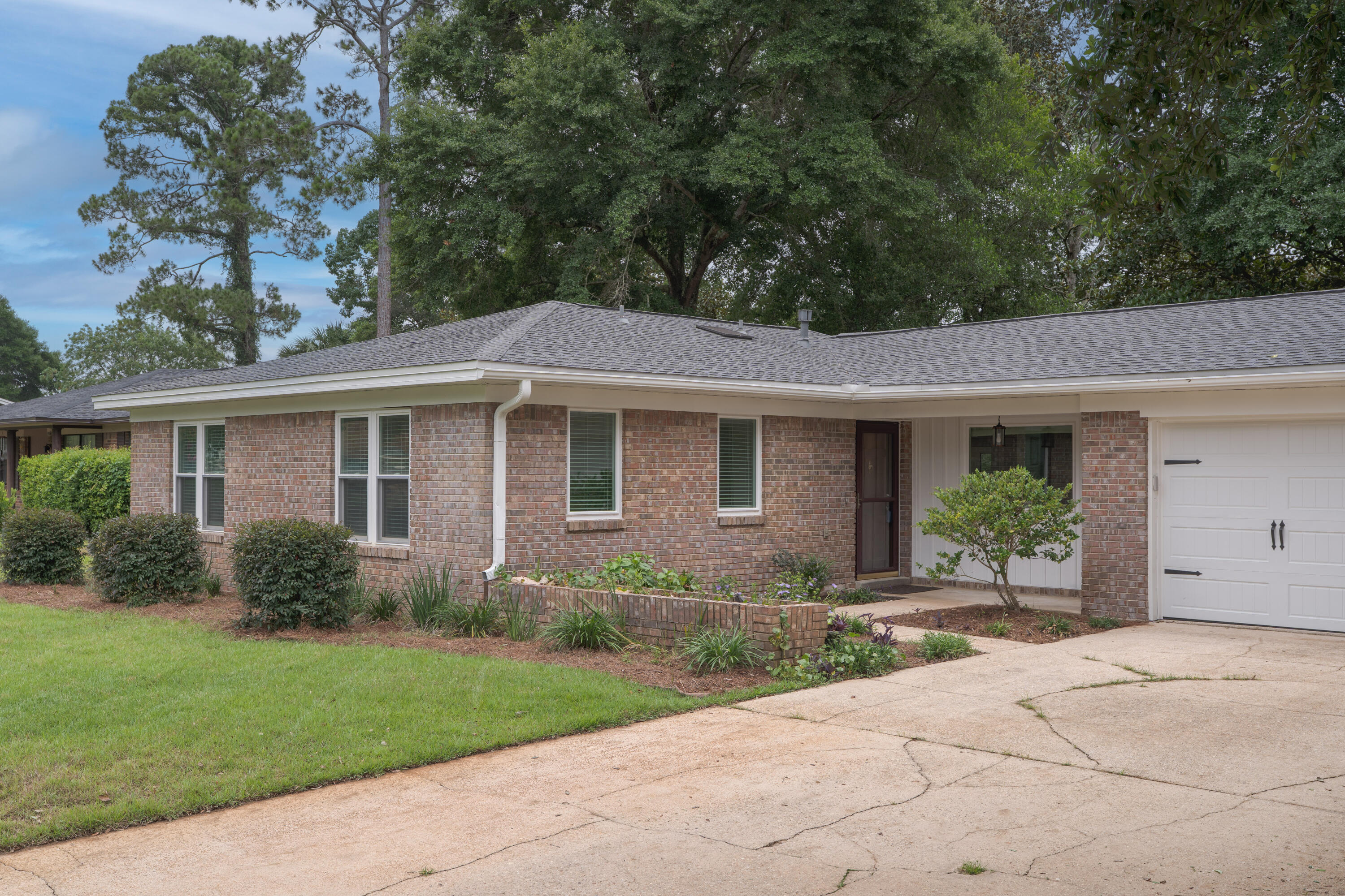 22221100 - Residential