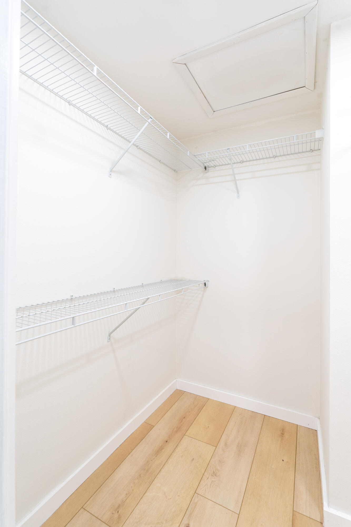 22221100 - Residential
