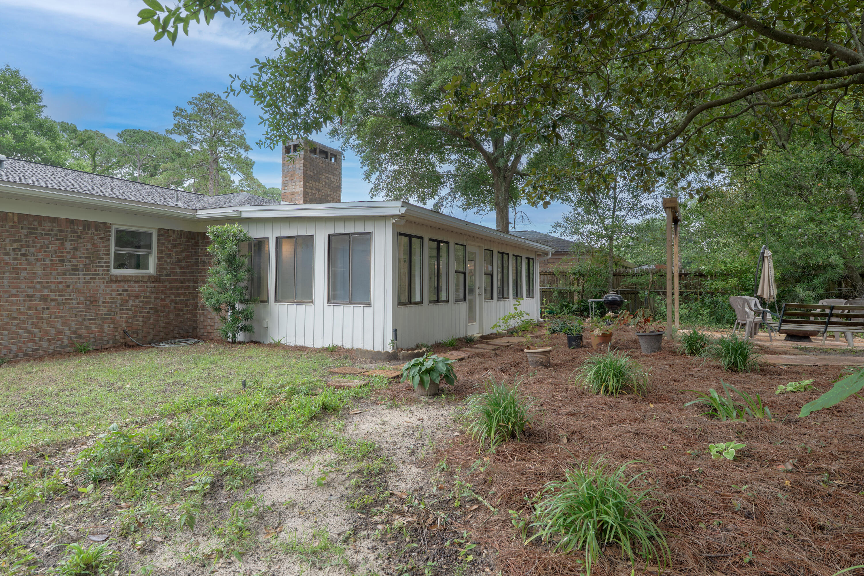 22221100 - Residential