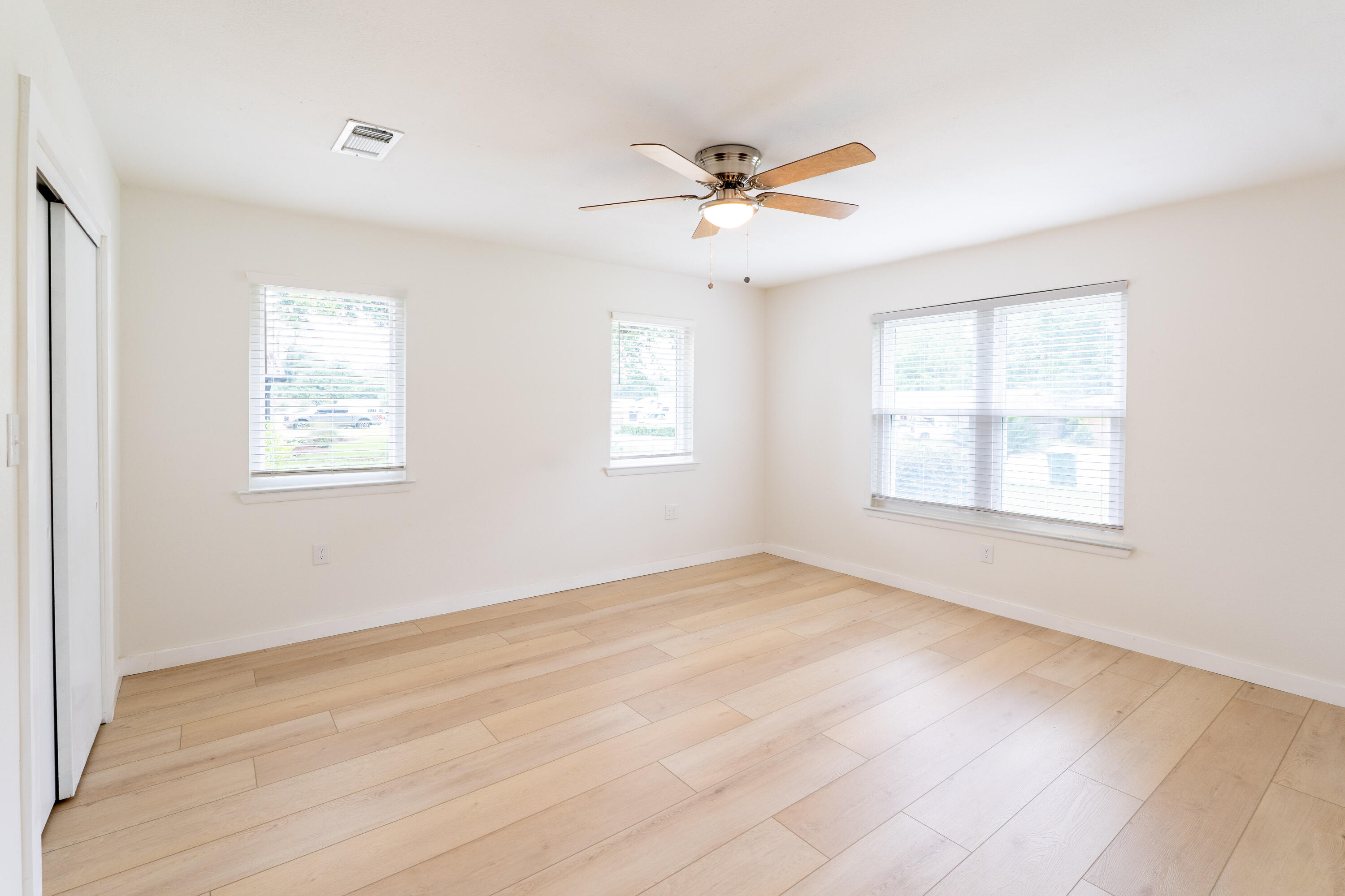 22221100 - Residential