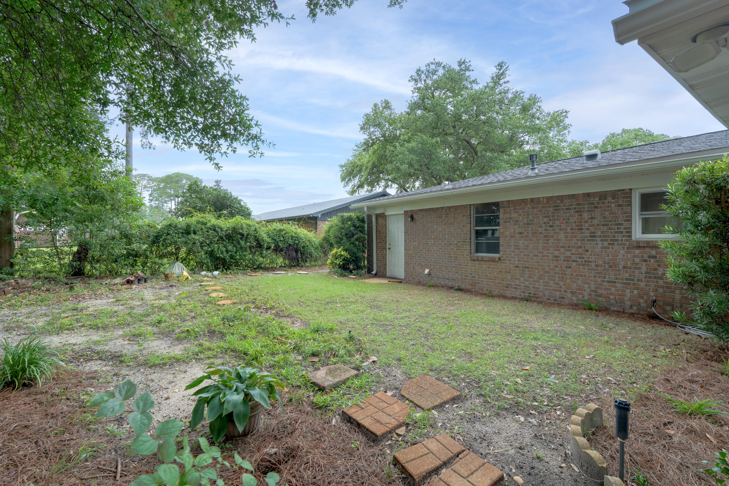 22221100 - Residential