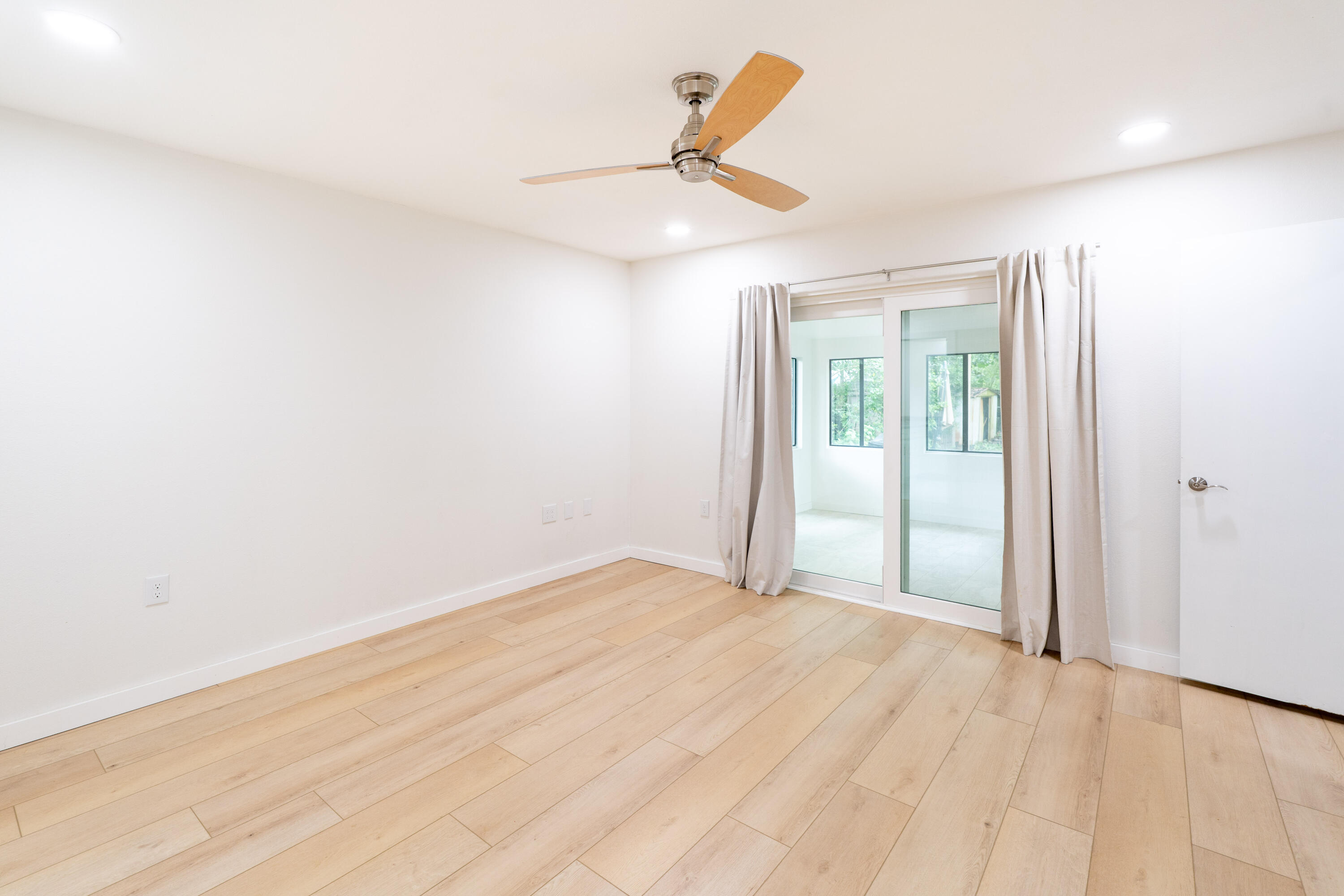 22221100 - Residential