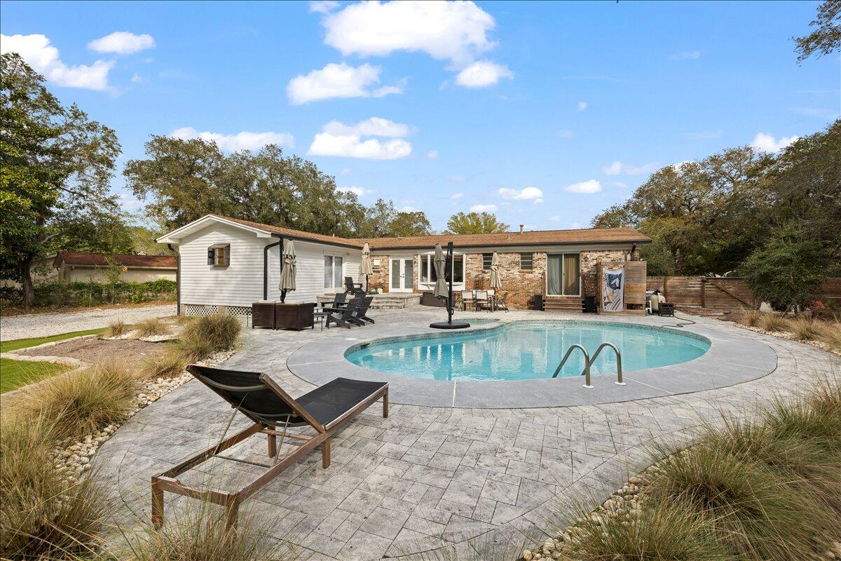 MORENO ACRES - Residential
