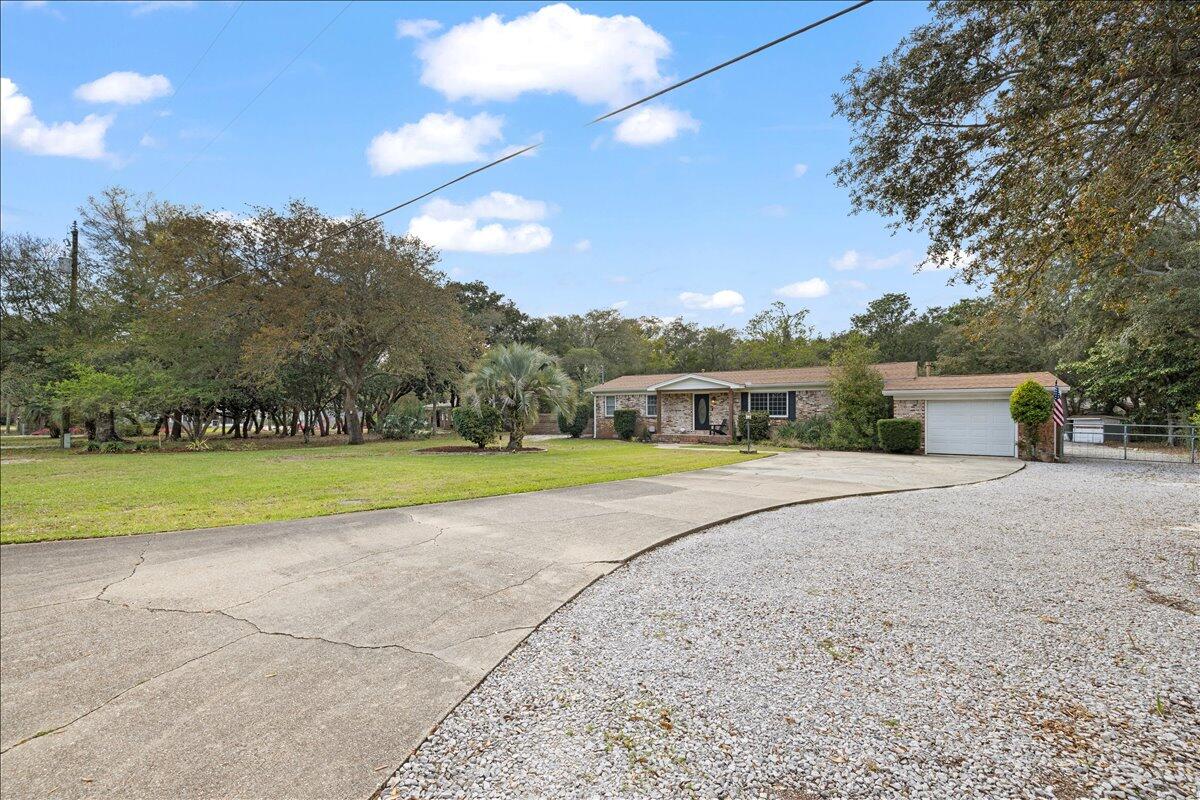 MORENO ACRES - Residential
