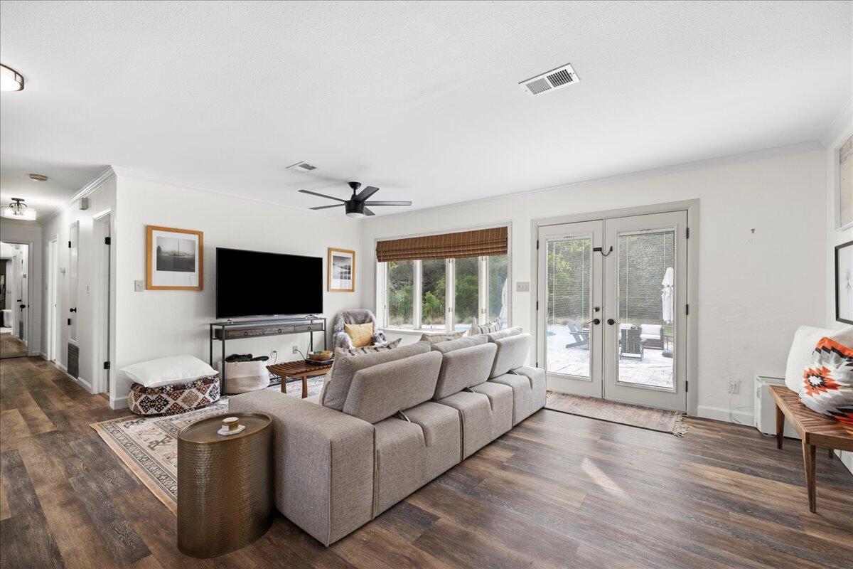 MORENO ACRES - Residential