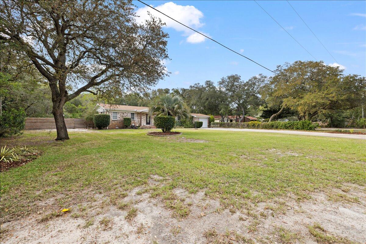 MORENO ACRES - Residential