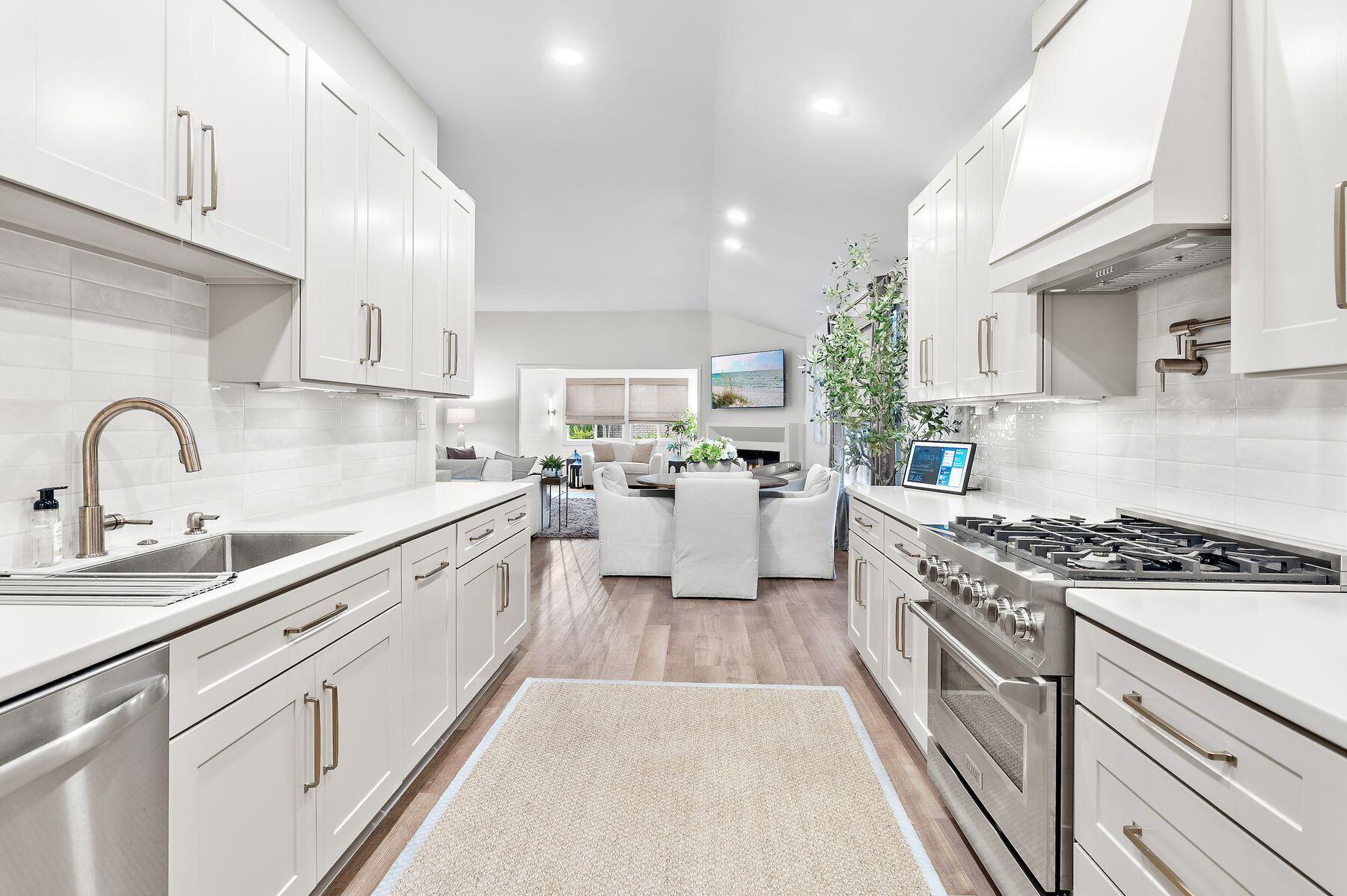 BAYSIDE - Residential