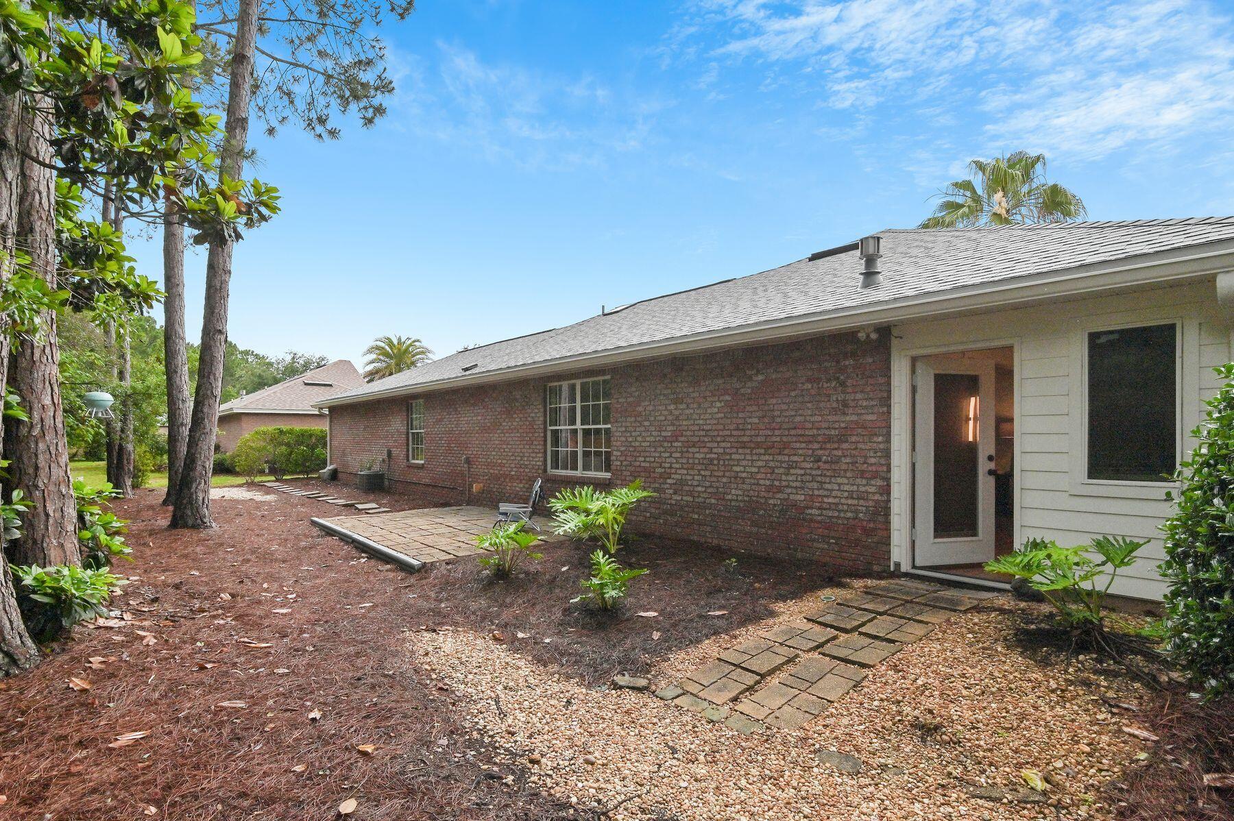 BAYSIDE - Residential