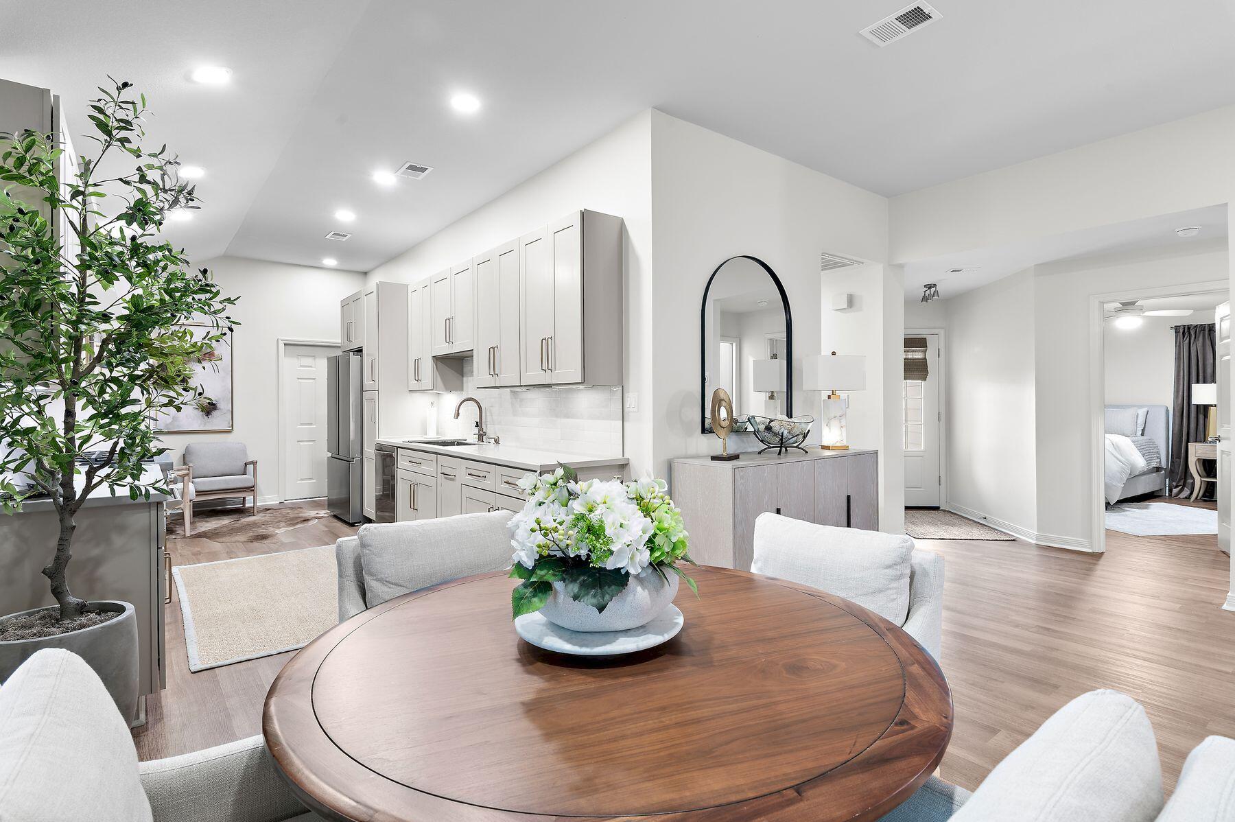 BAYSIDE - Residential