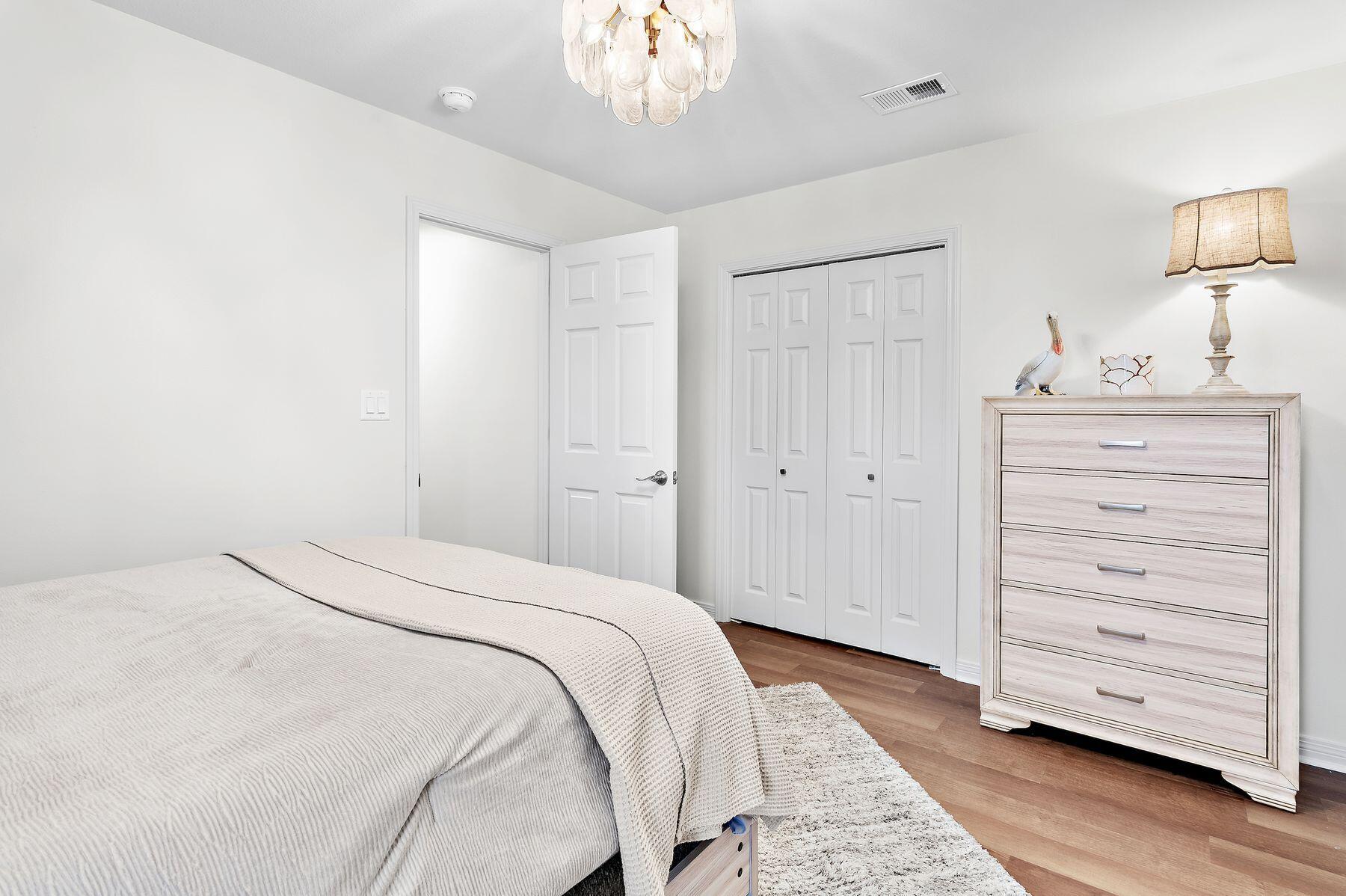 BAYSIDE - Residential