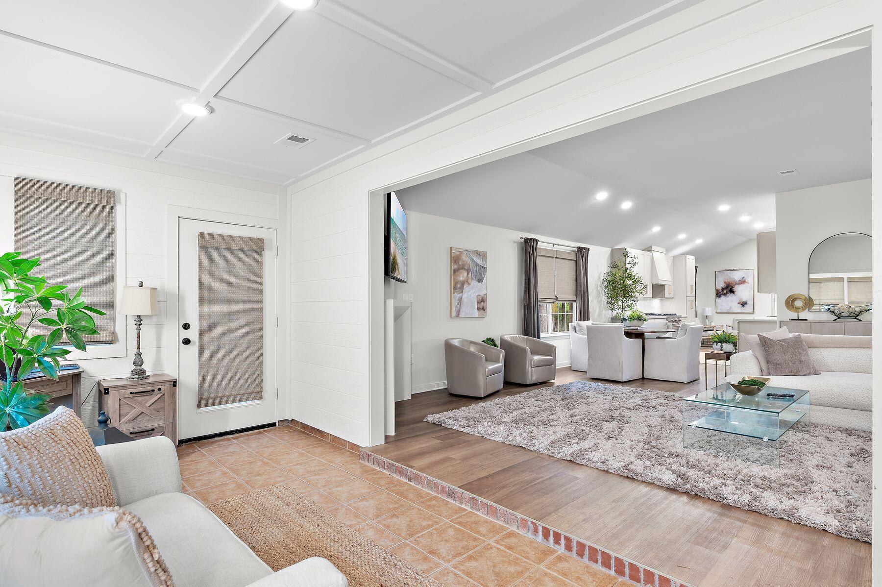 BAYSIDE - Residential