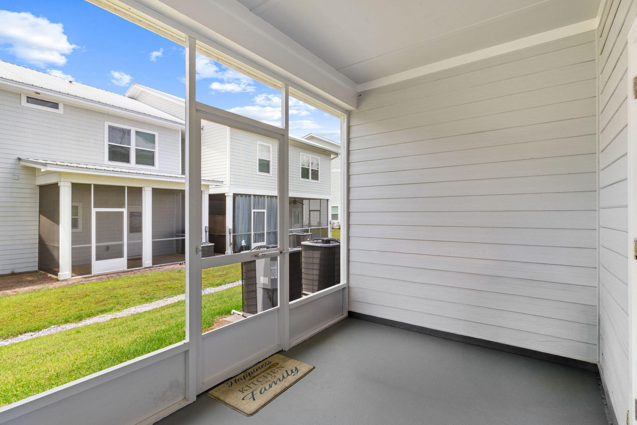 VERANDAS OF FREEPORT, THE - Residential