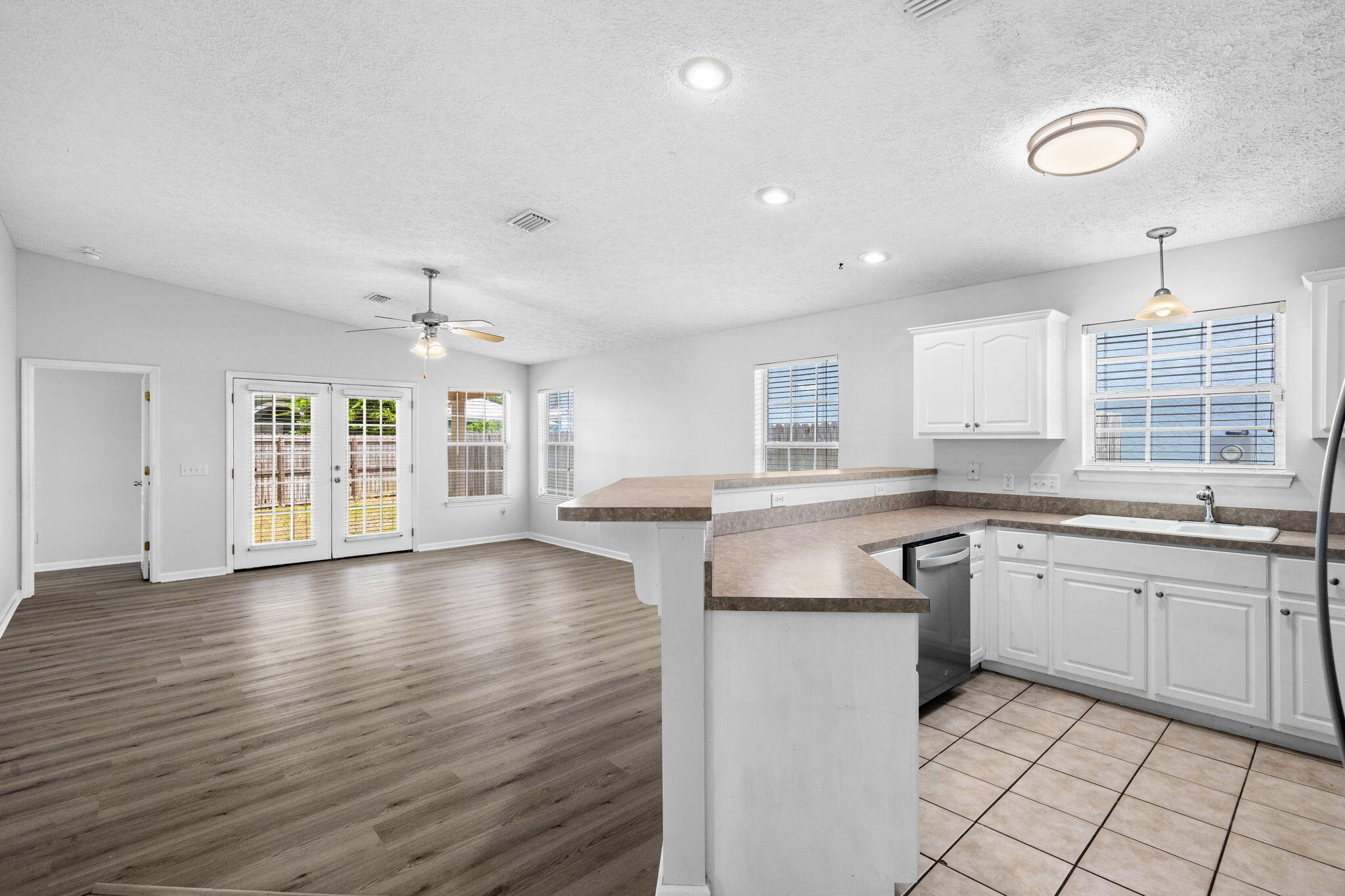 HIDDEN PINES S/D - Residential