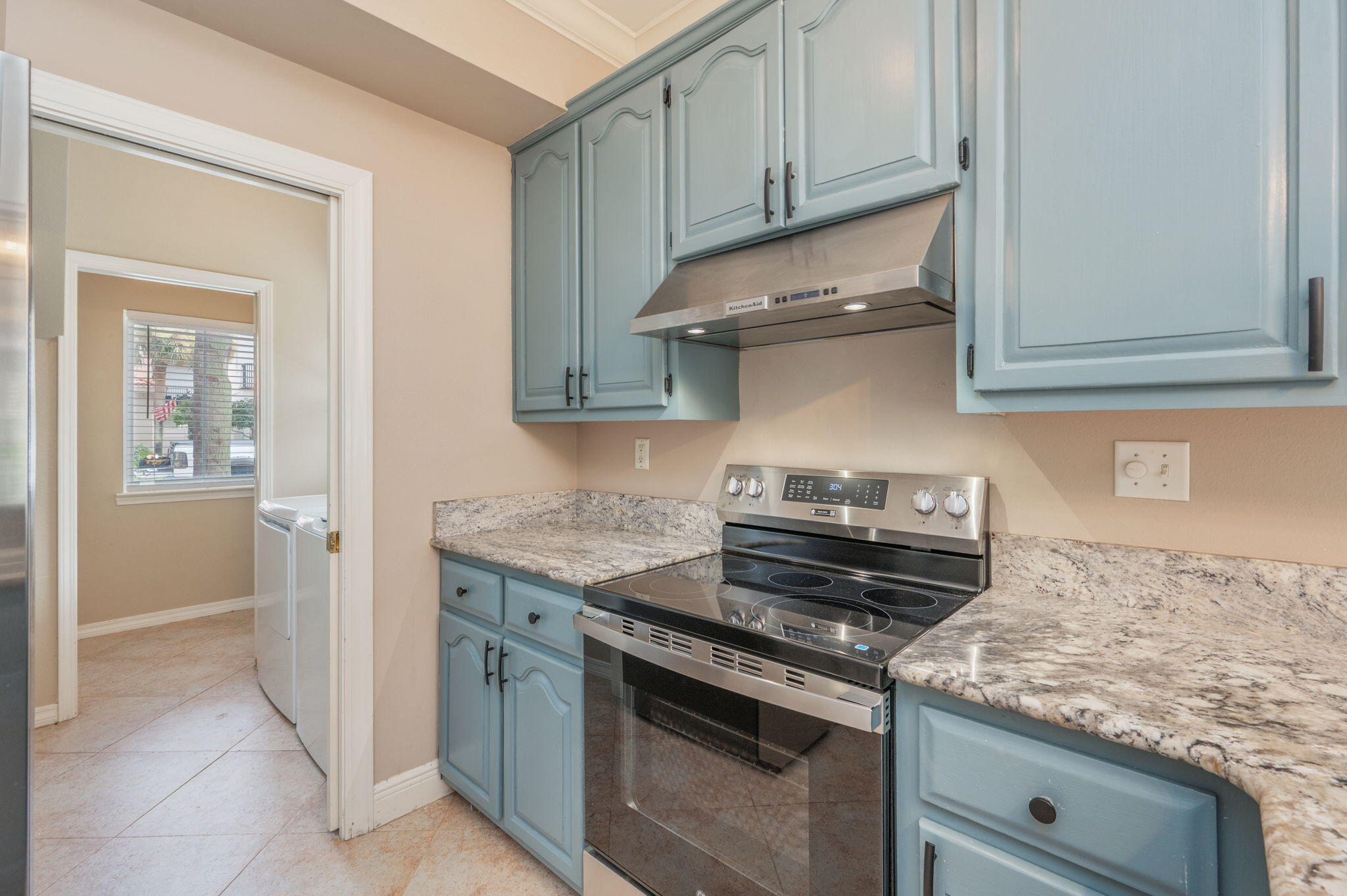 CALUSA BAY S/D - Residential Lease