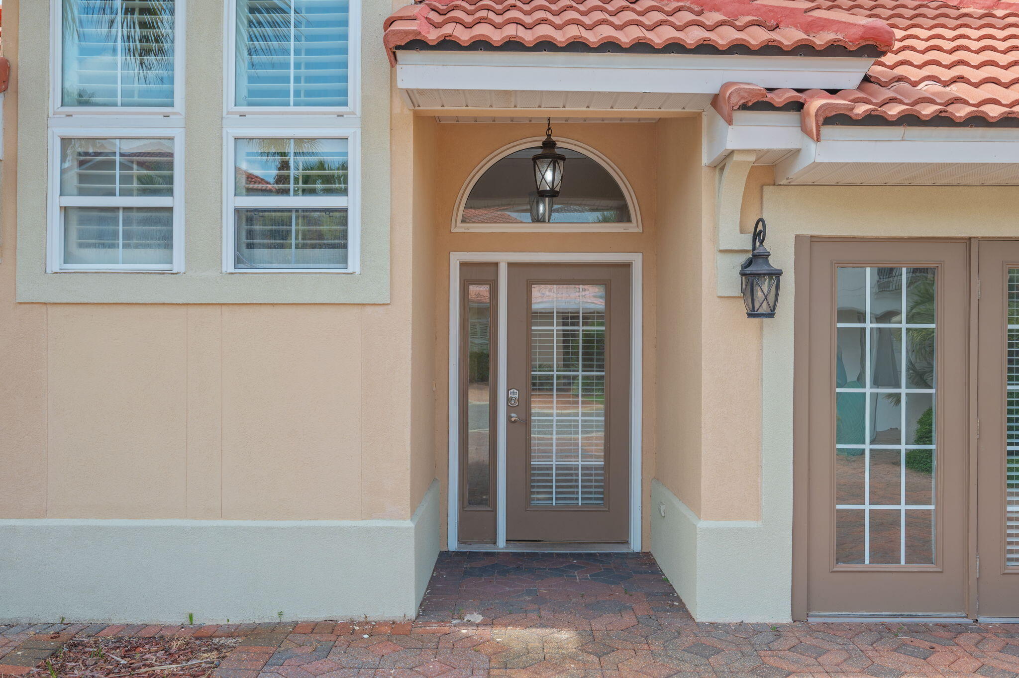 CALUSA BAY S/D - Residential Lease