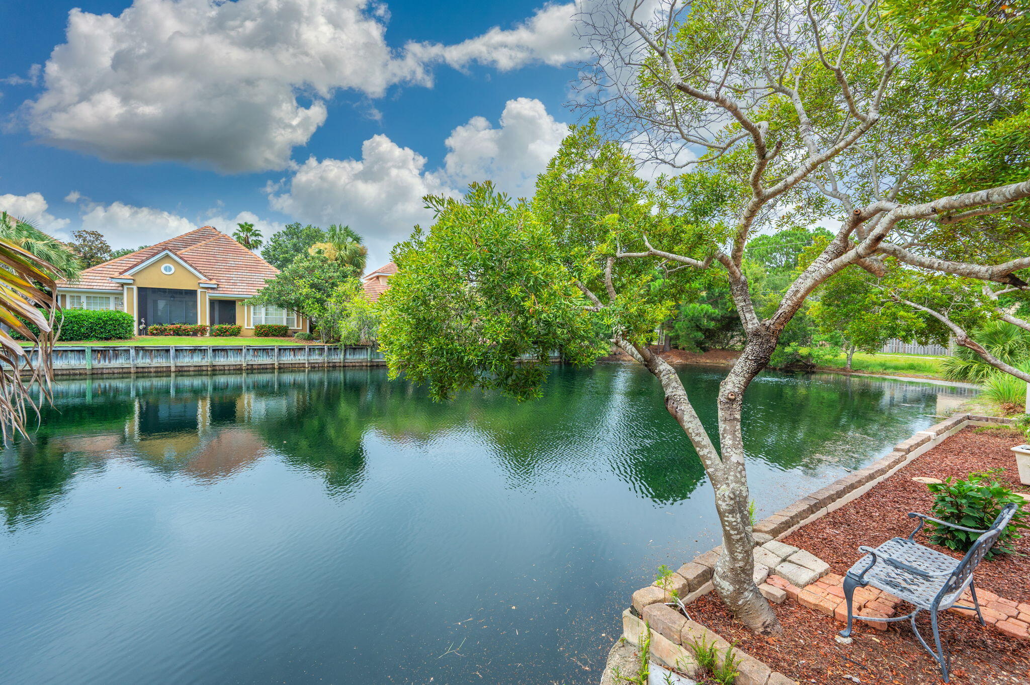 CALUSA BAY S/D - Residential Lease