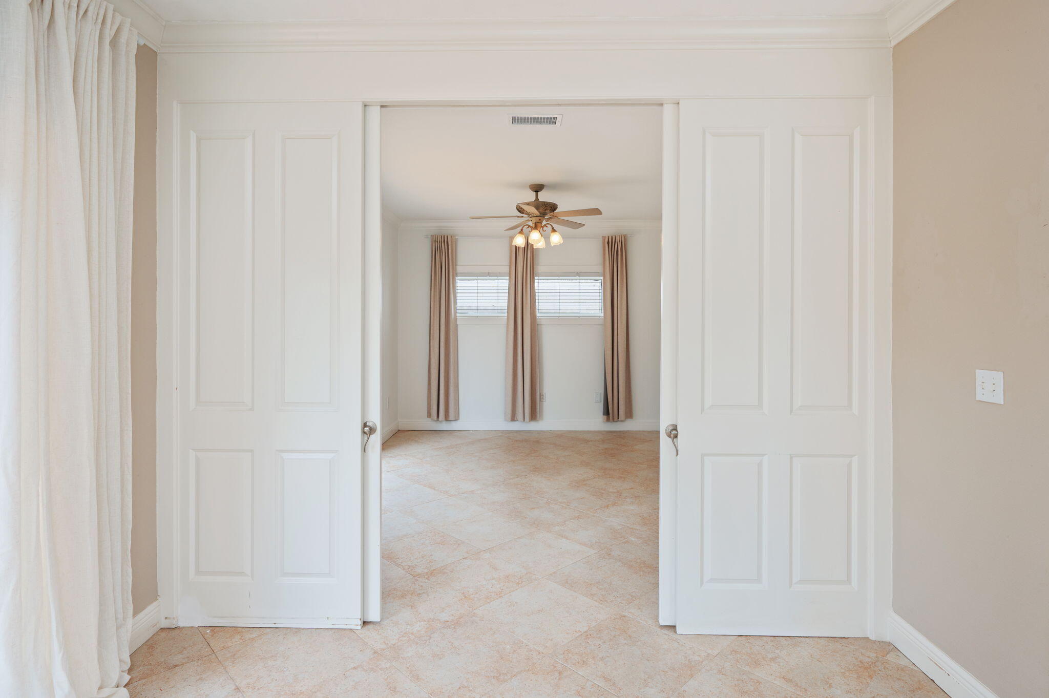 CALUSA BAY S/D - Residential Lease