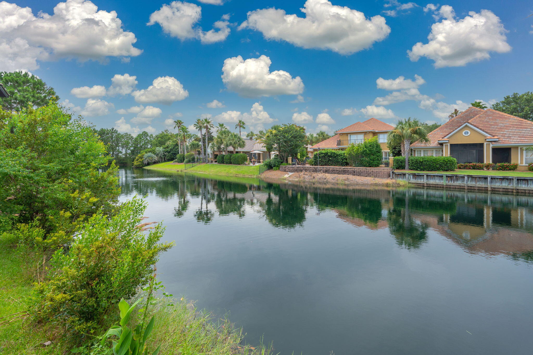 CALUSA BAY S/D - Residential Lease