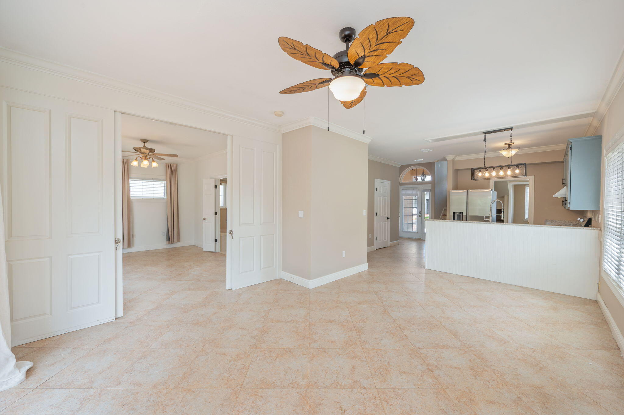 CALUSA BAY S/D - Residential Lease