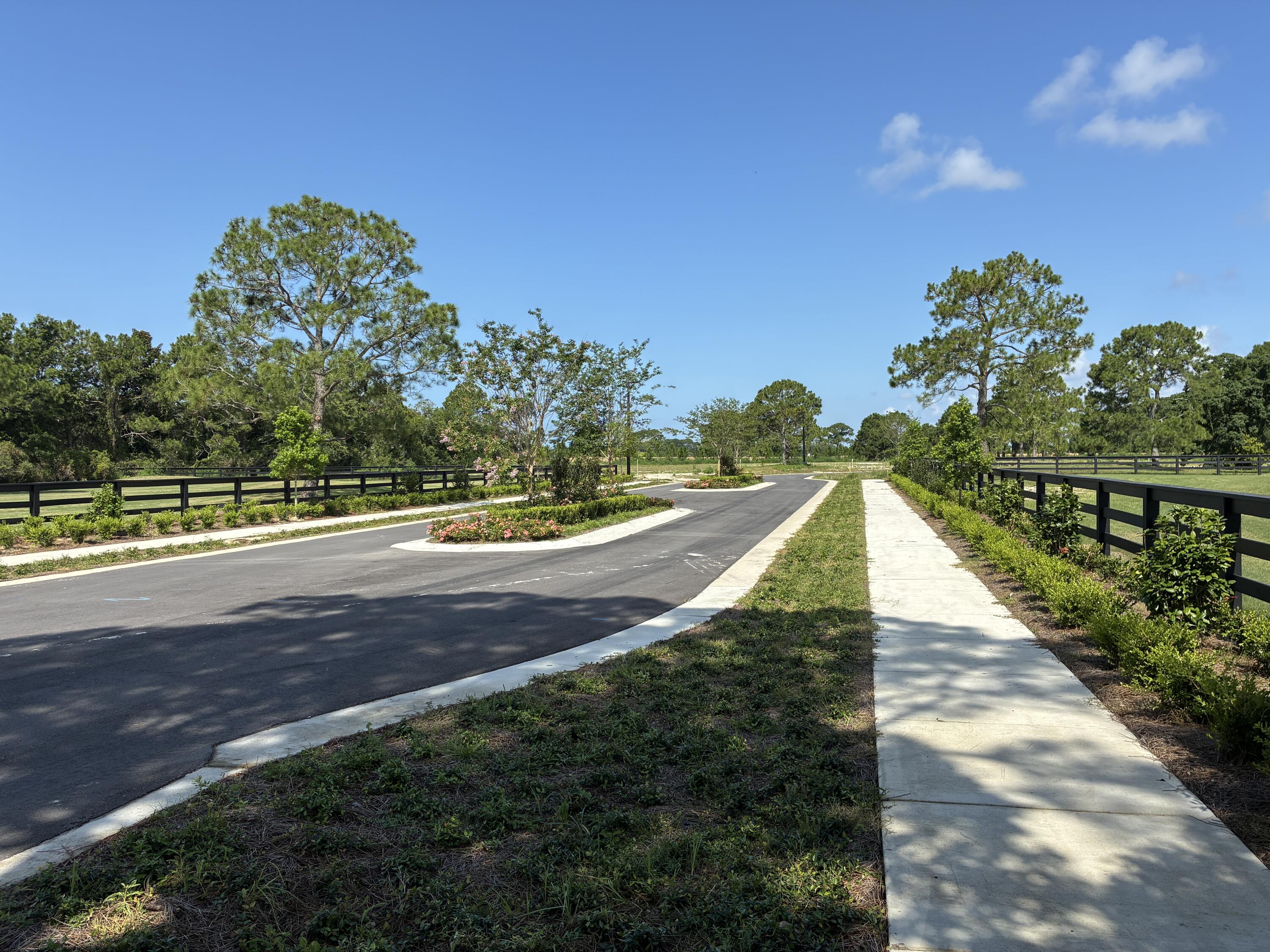 Indian Bayou West - Land