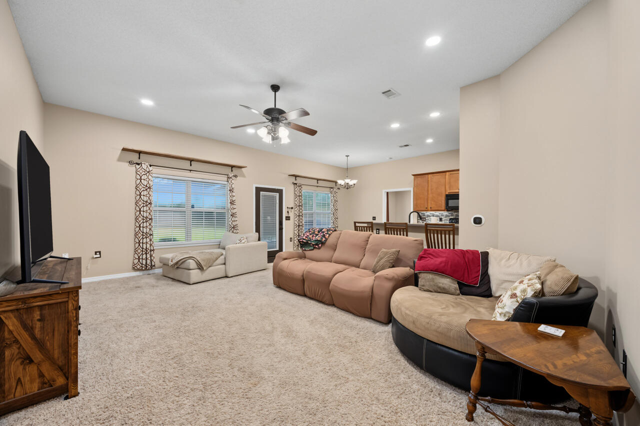OLD HICKORY ESTATES - Residential