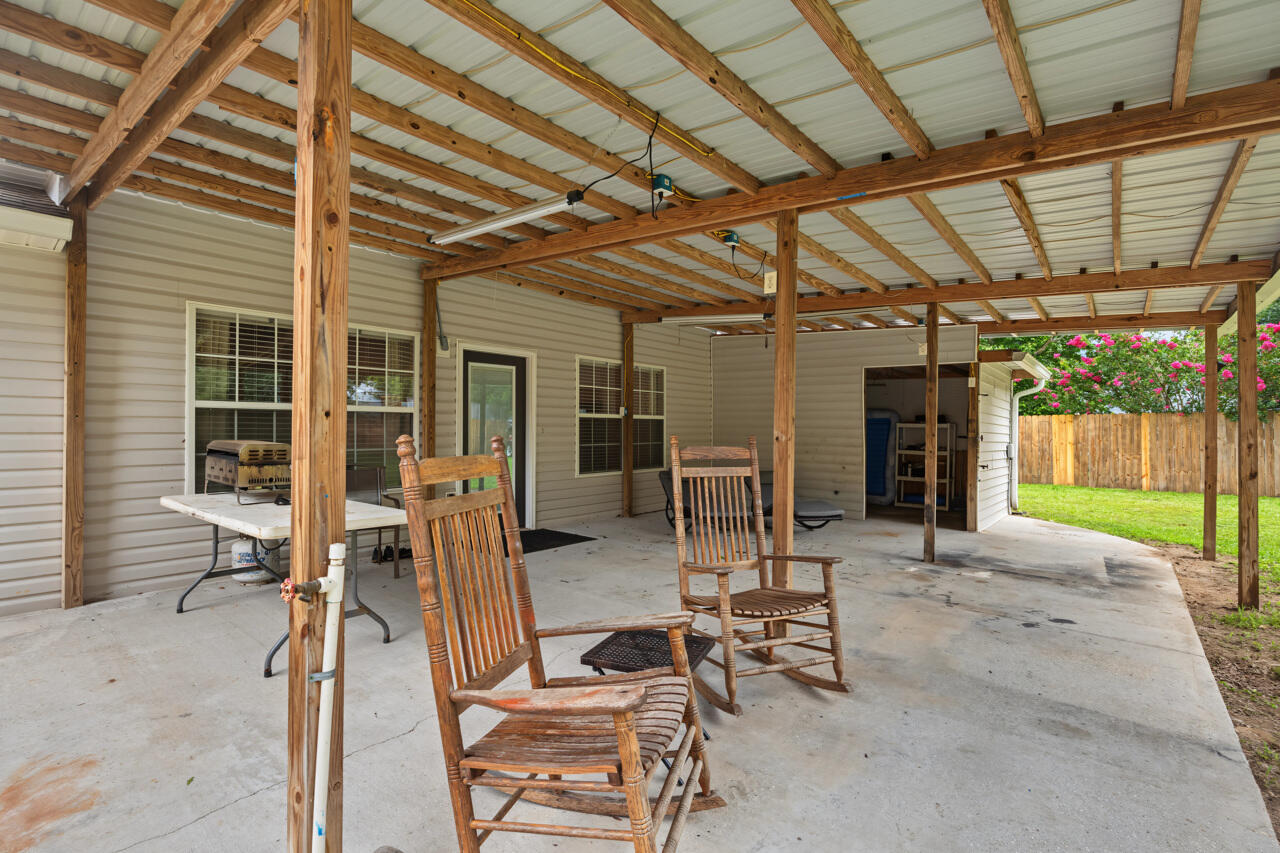 OLD HICKORY ESTATES - Residential
