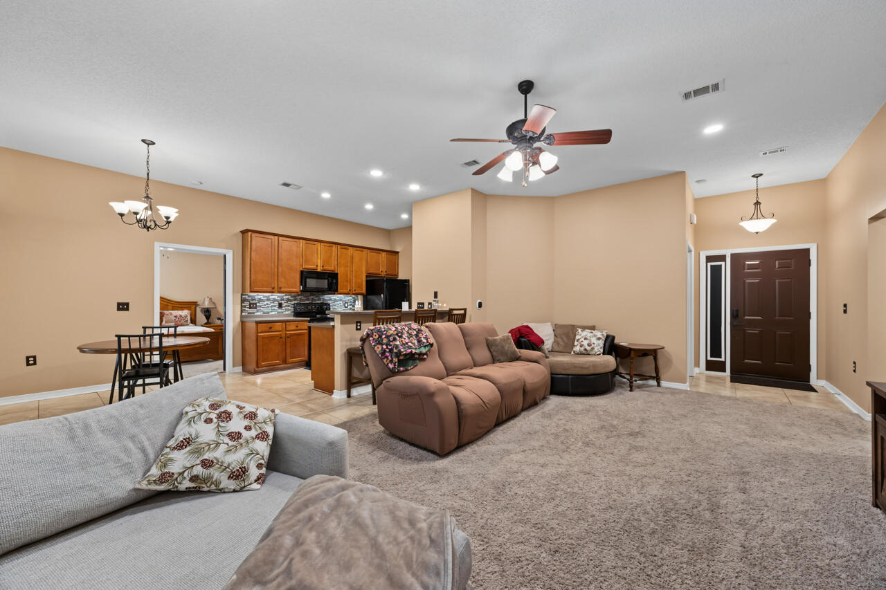 OLD HICKORY ESTATES - Residential