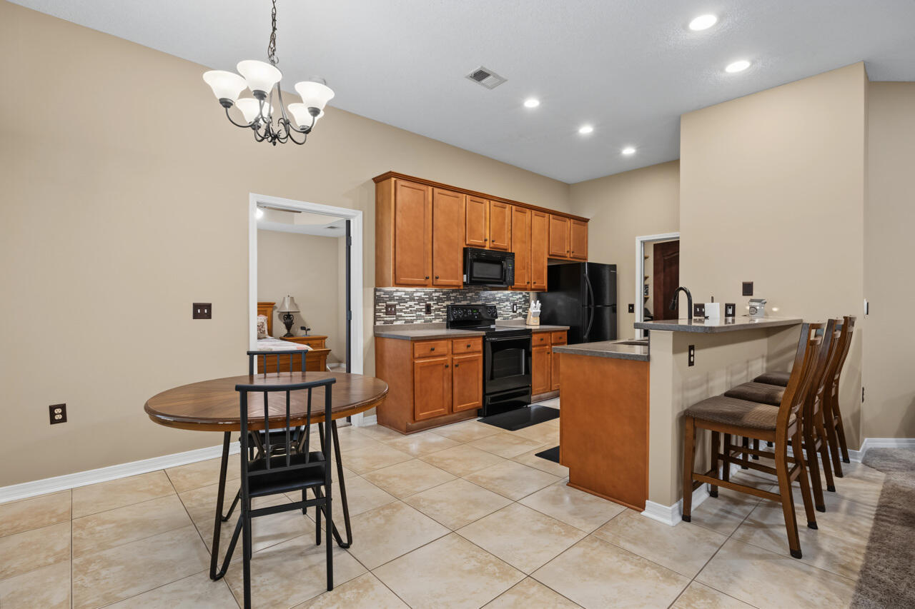 OLD HICKORY ESTATES - Residential
