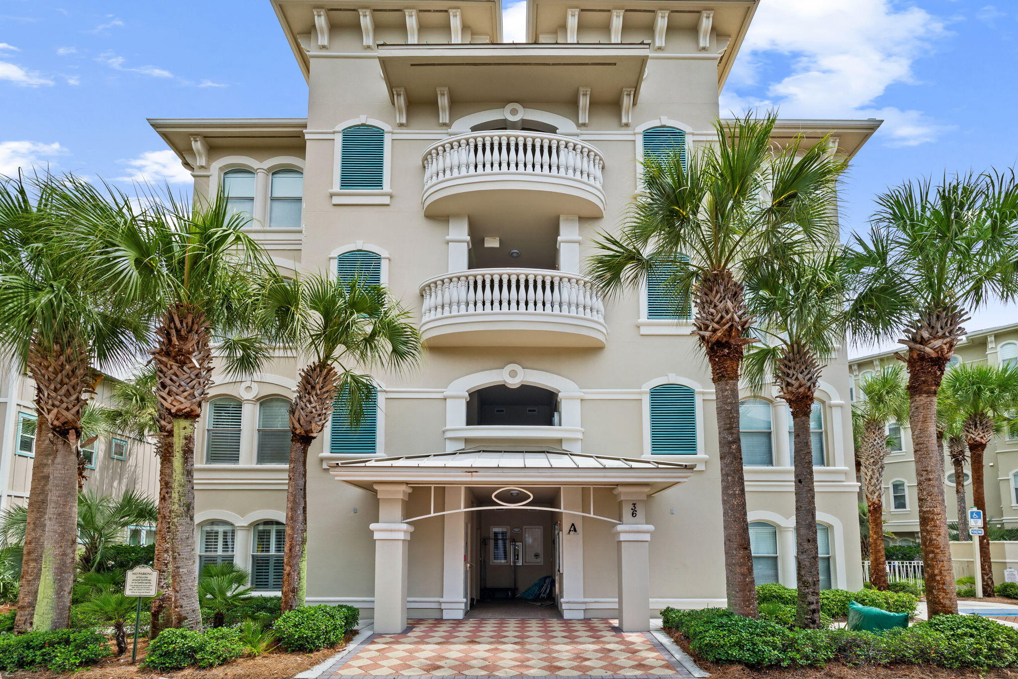 VILLAS AT SEACREST BEACH - Residential