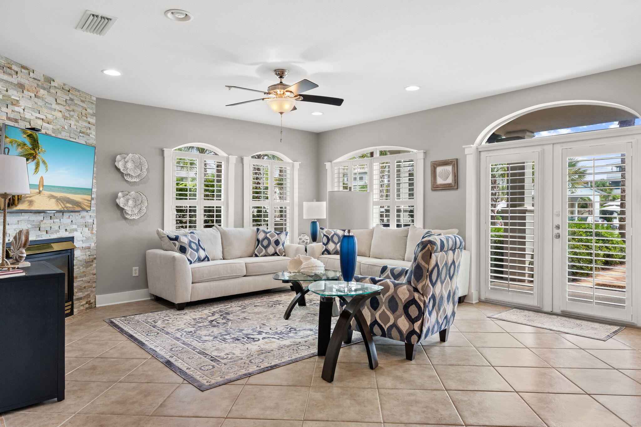 VILLAS AT SEACREST BEACH - Residential