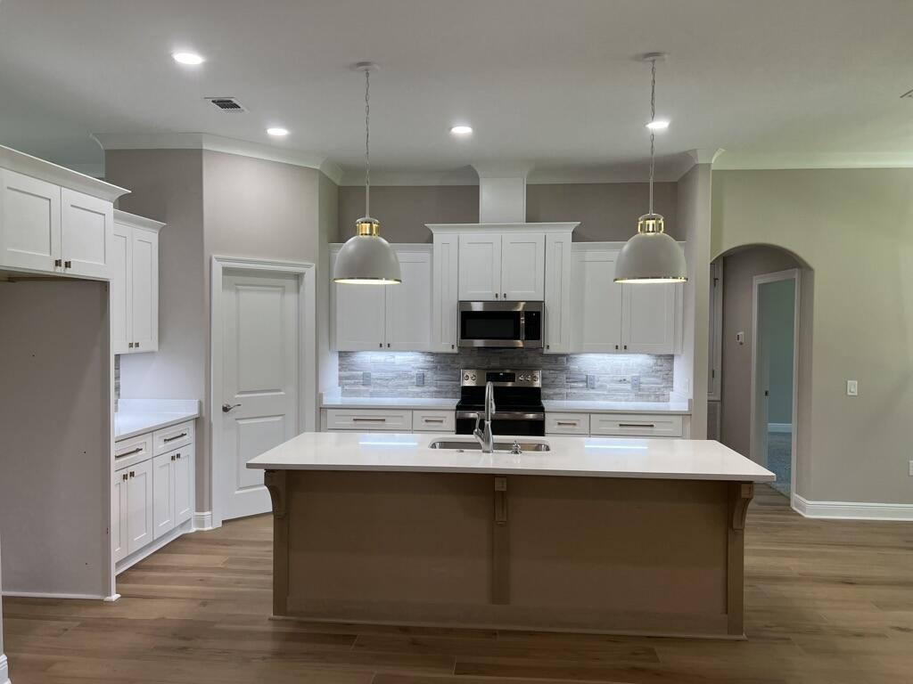 HOLLEY BY THE SEA - Residential