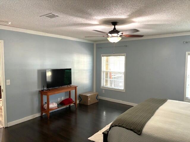 MAGNOLIA BAY - Residential