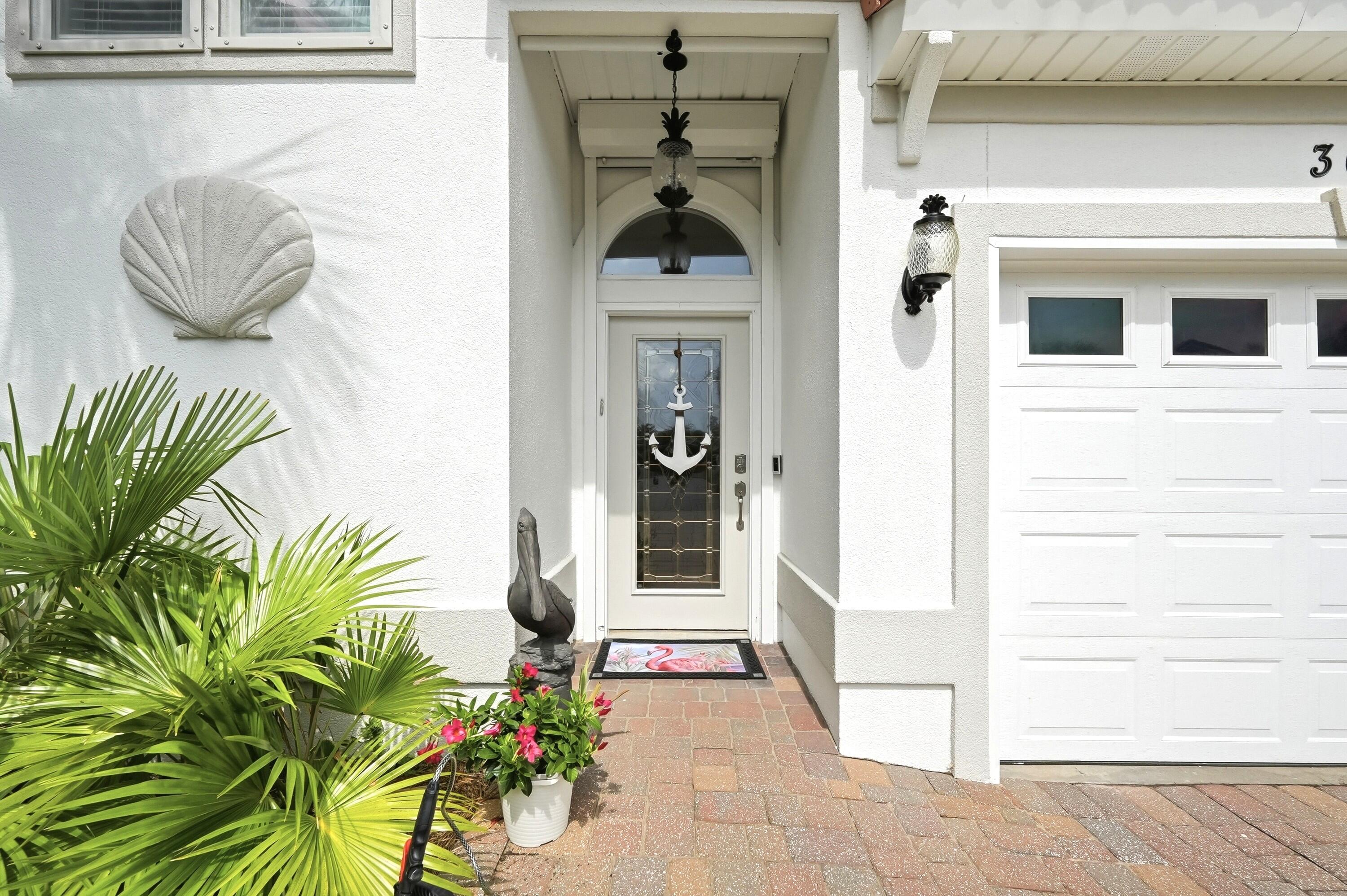 EMERALD WATERS VILLAGE - Residential