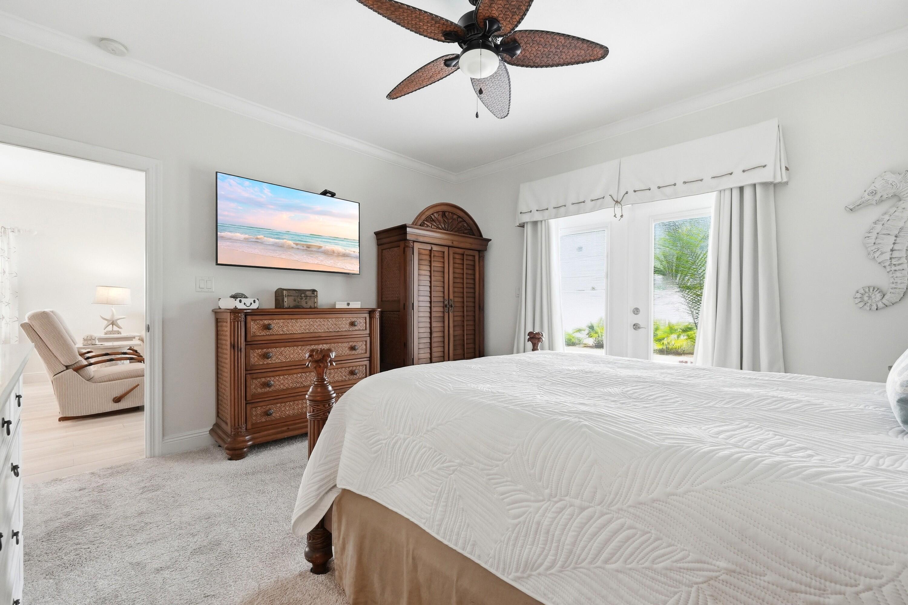 EMERALD WATERS VILLAGE - Residential
