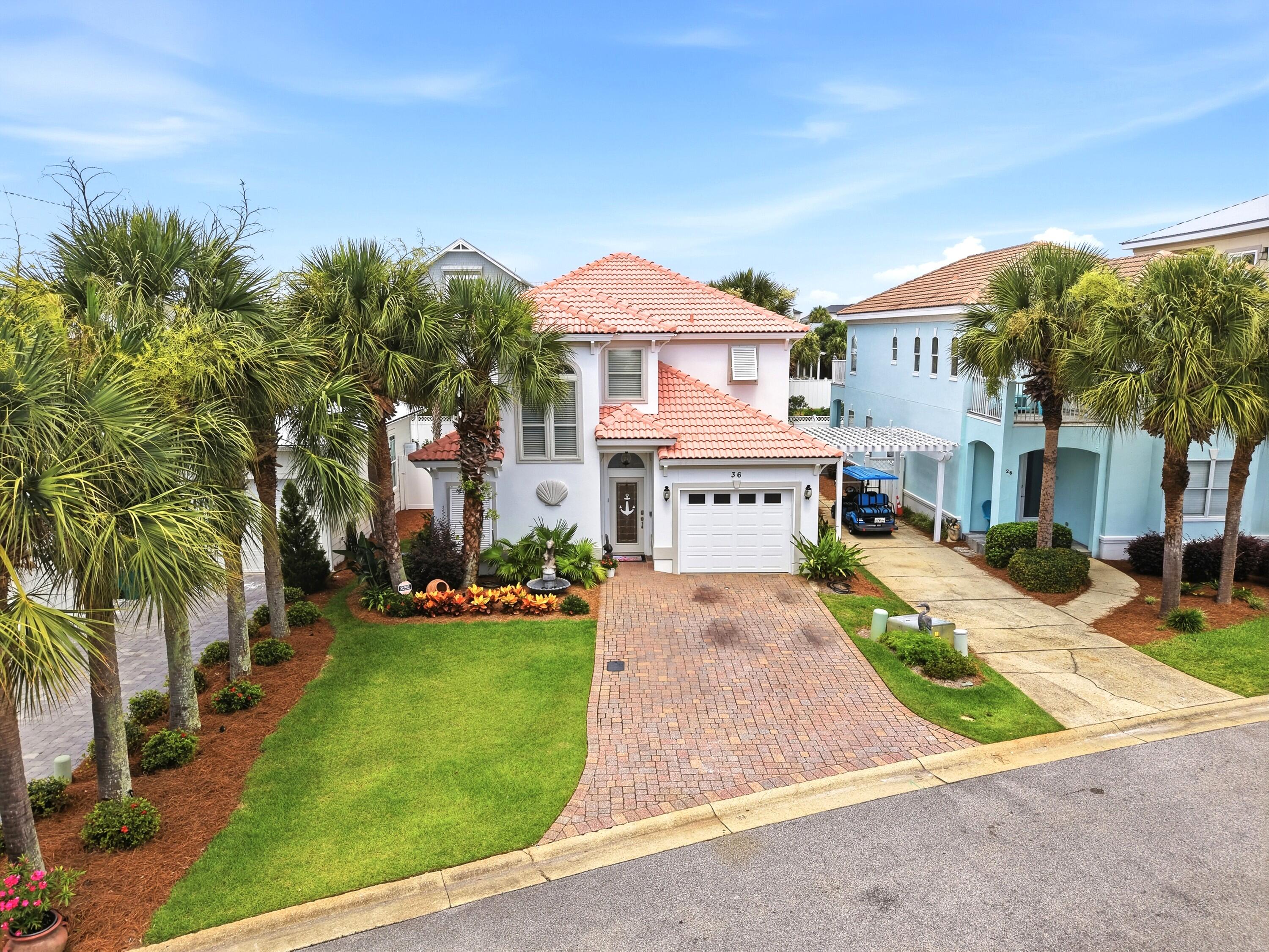 EMERALD WATERS VILLAGE - Residential