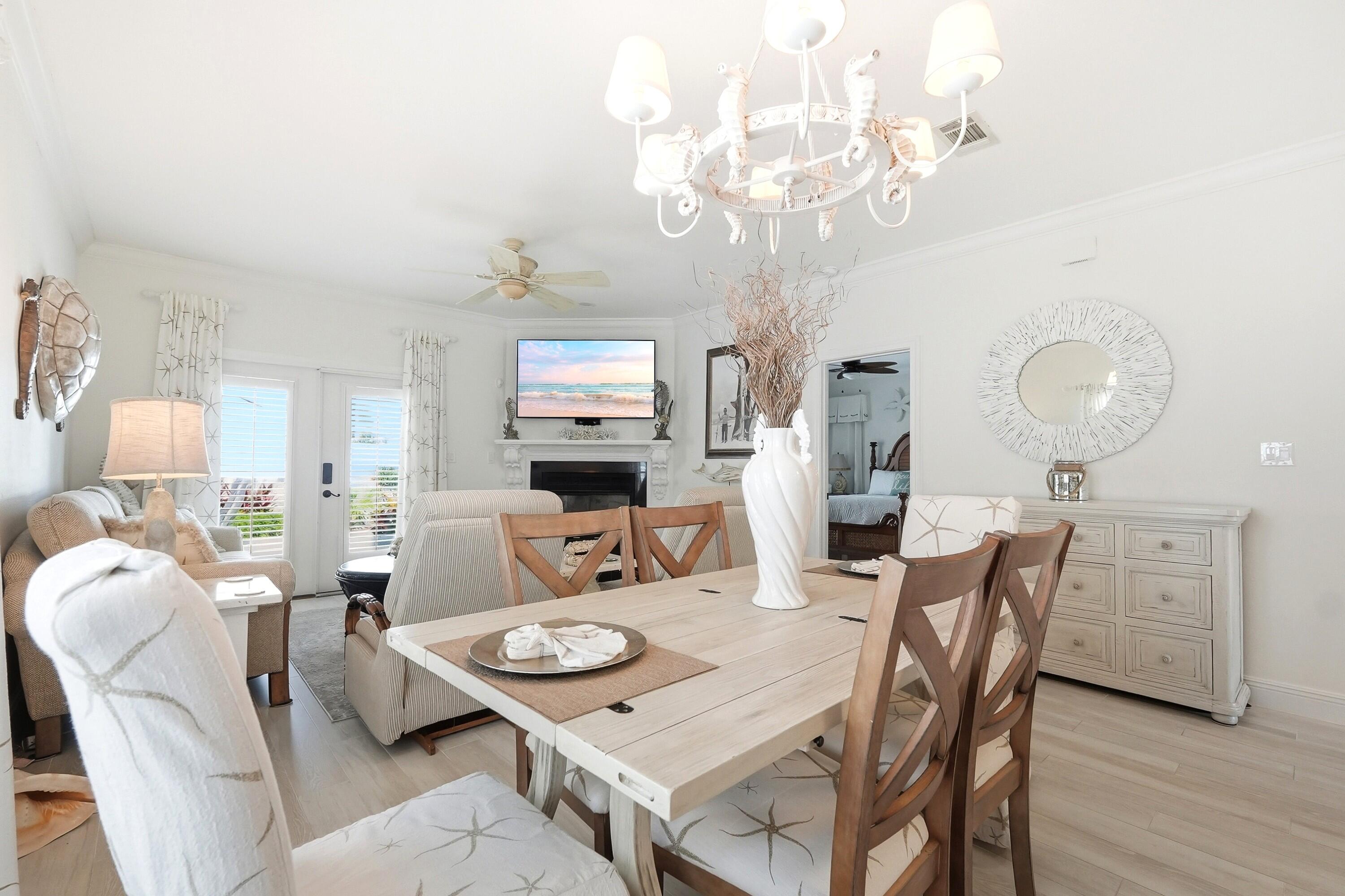 EMERALD WATERS VILLAGE - Residential