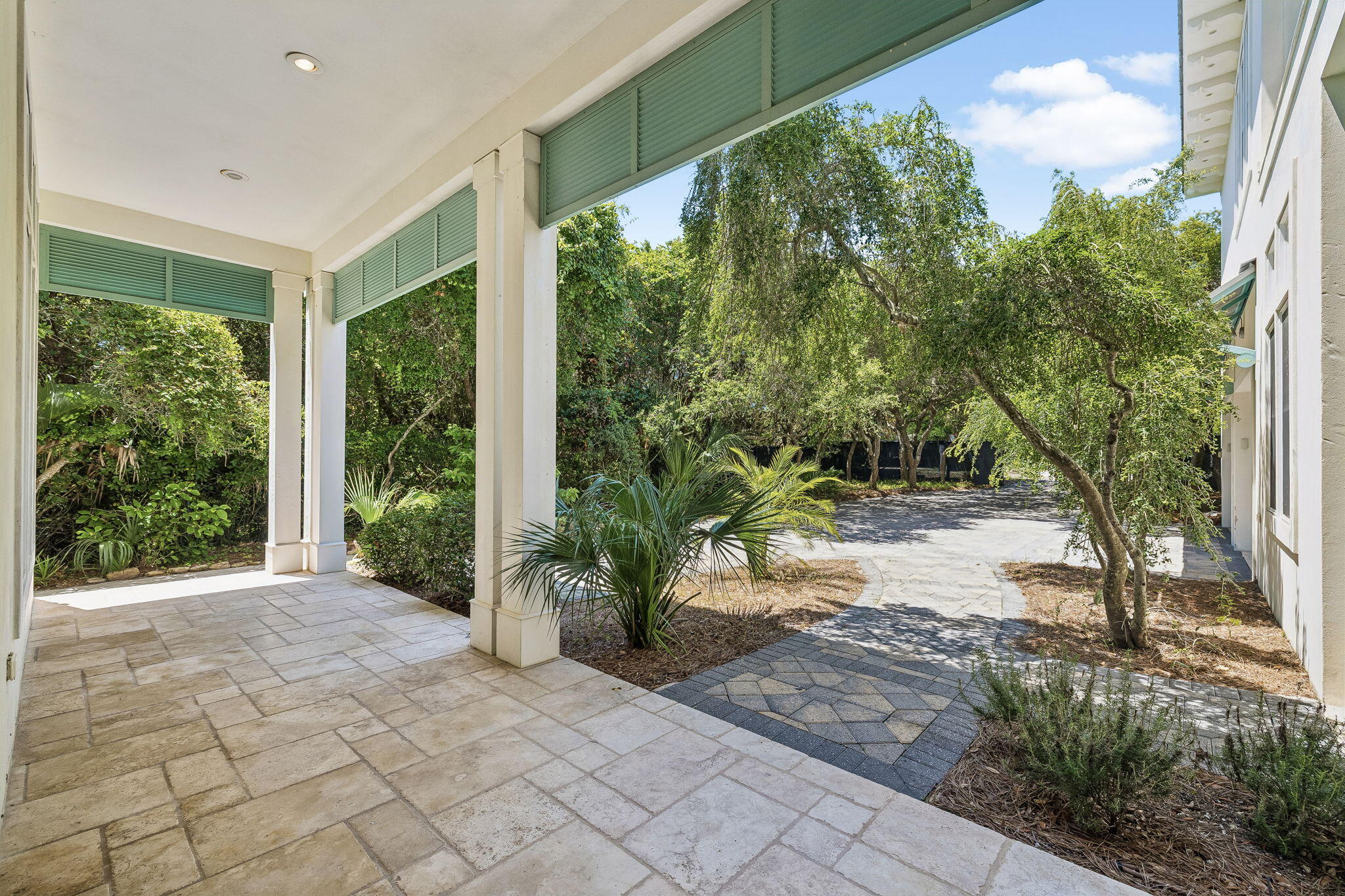 BLUE MOUNTAIN BEACH - Residential