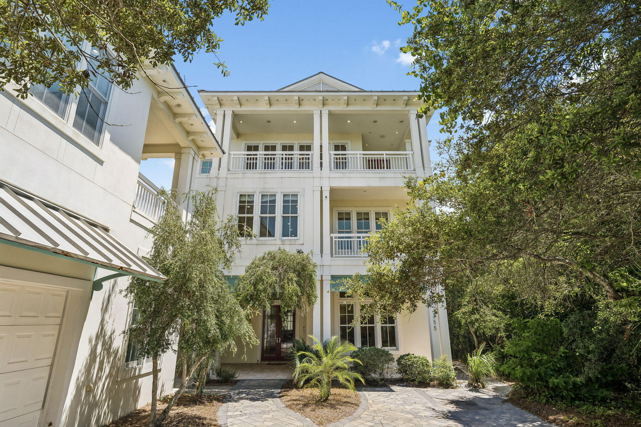BLUE MOUNTAIN BEACH - Residential